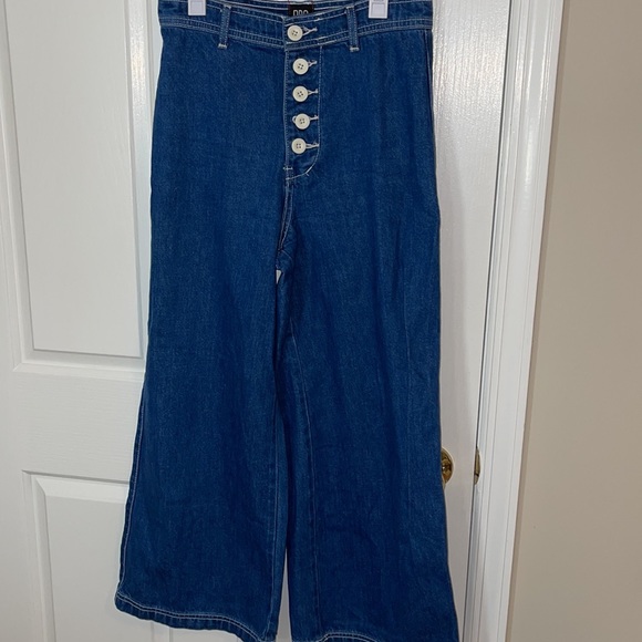 BDG Button Front Wide Leg Jeans - Picture 2 of 3